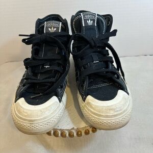 Adidas Nizza Hi RF black high tops size 5